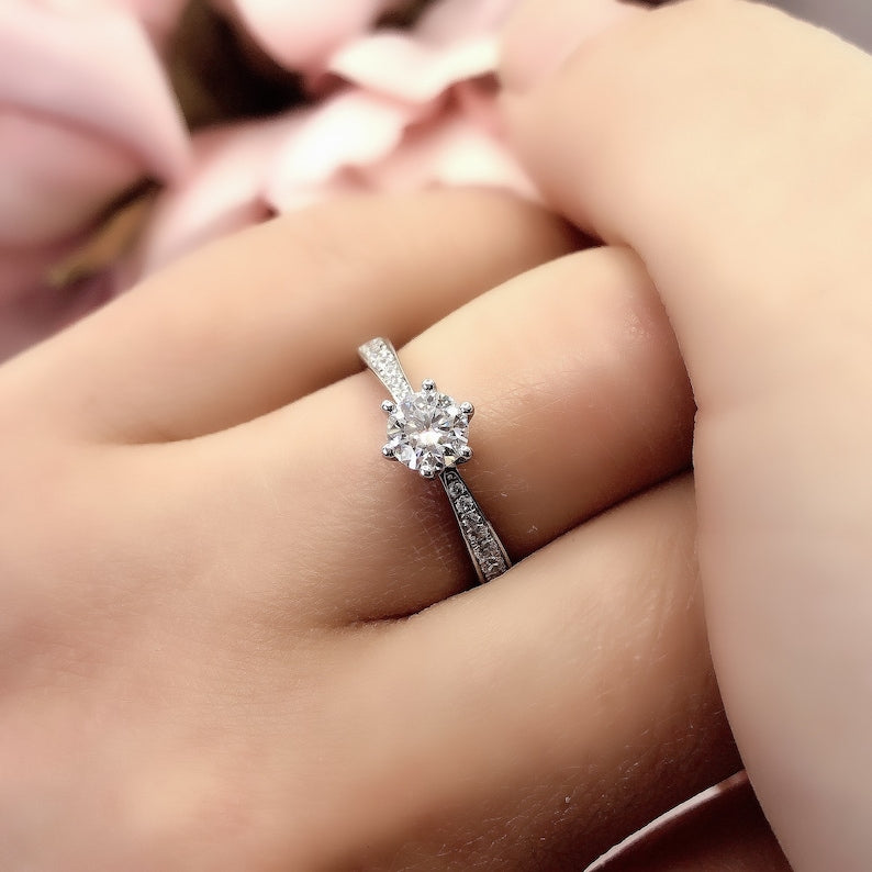 "Sparkle of Elegance – Adjustable Ring"